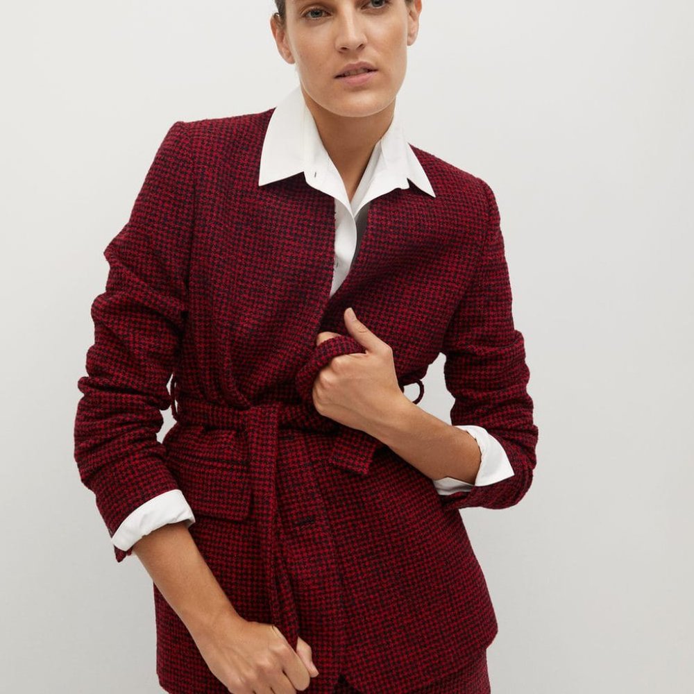 NWTs Mango Chic and Elegant Blazer Houndstooth Wool - Blend, Size 6